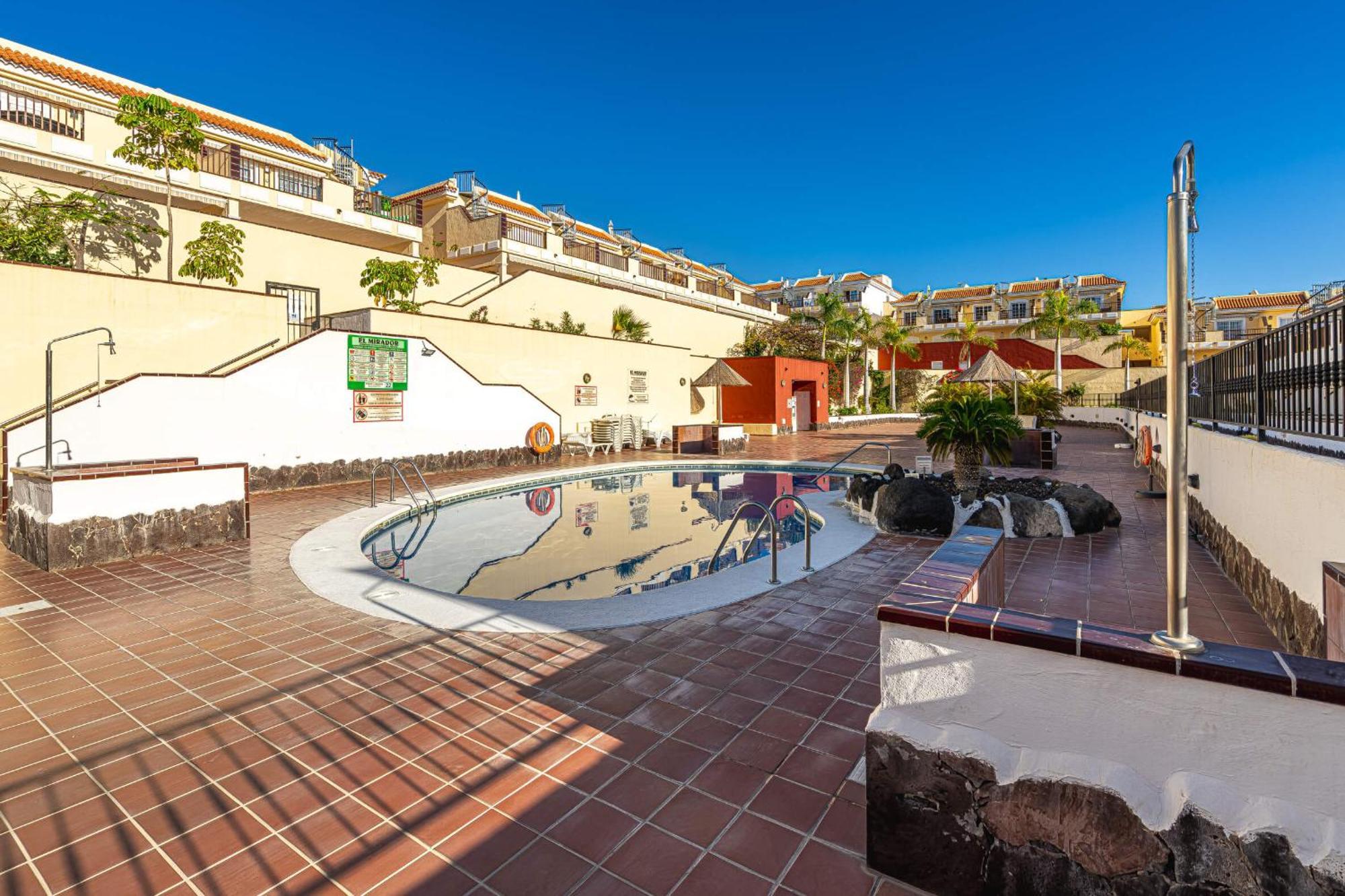 Los Cristianos El Mirador - As De Casas Экстерьер фото